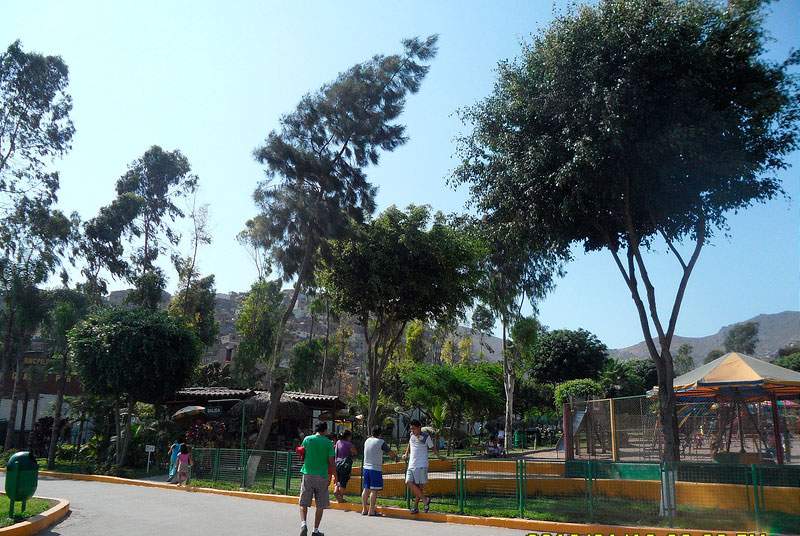 PARQUE-ZONAL-HUASCAR