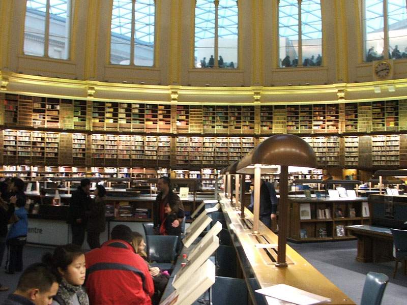 LA-BIBLIOTECA-DE-LONDRES